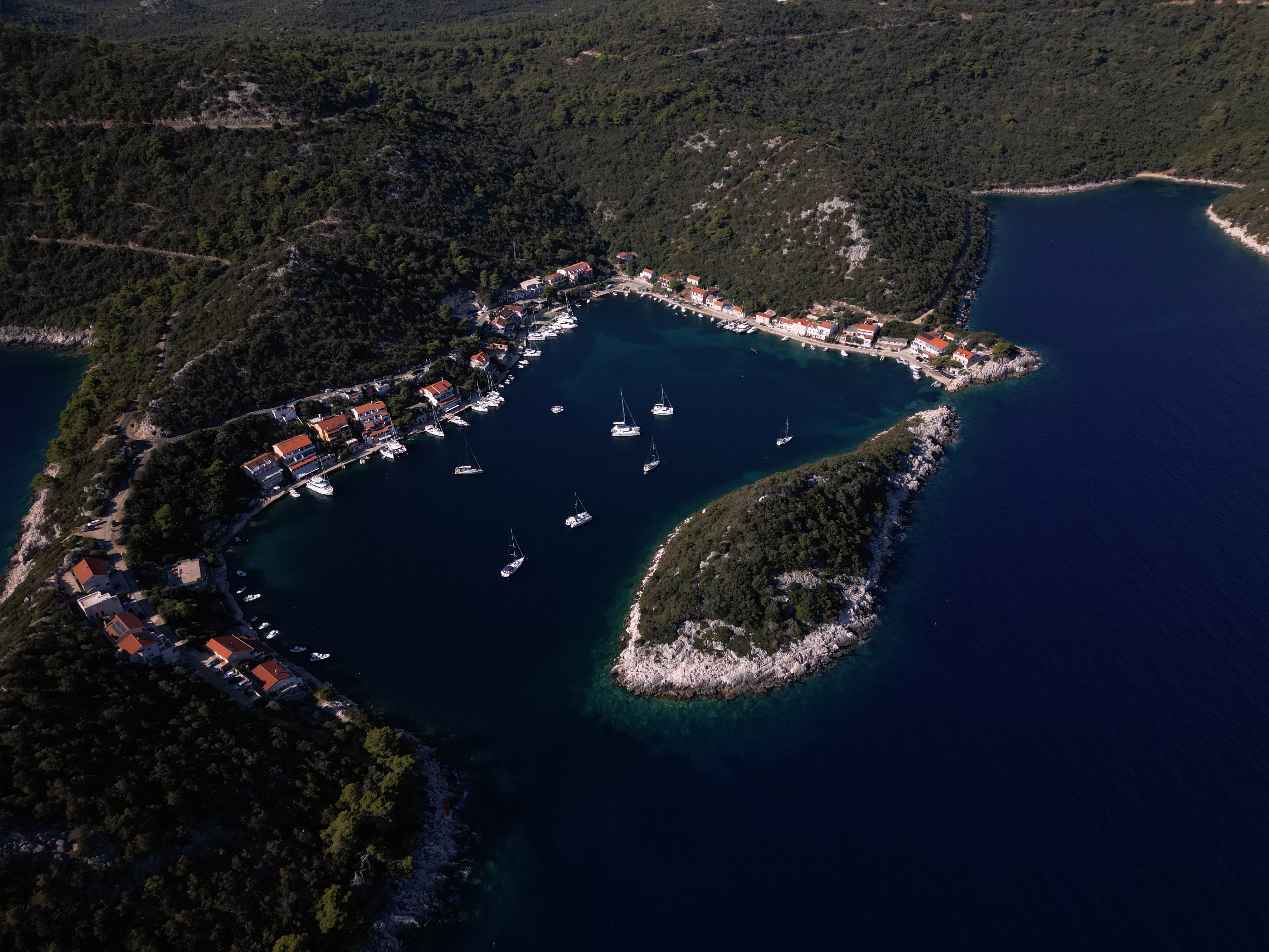 Island Lastovo, Zaklopatica